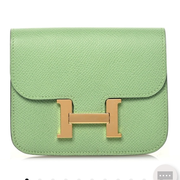 Hermes Constance Epsom   (Vert Criquet) Clutch/wallet/crossbody. - Picture 1 of 10